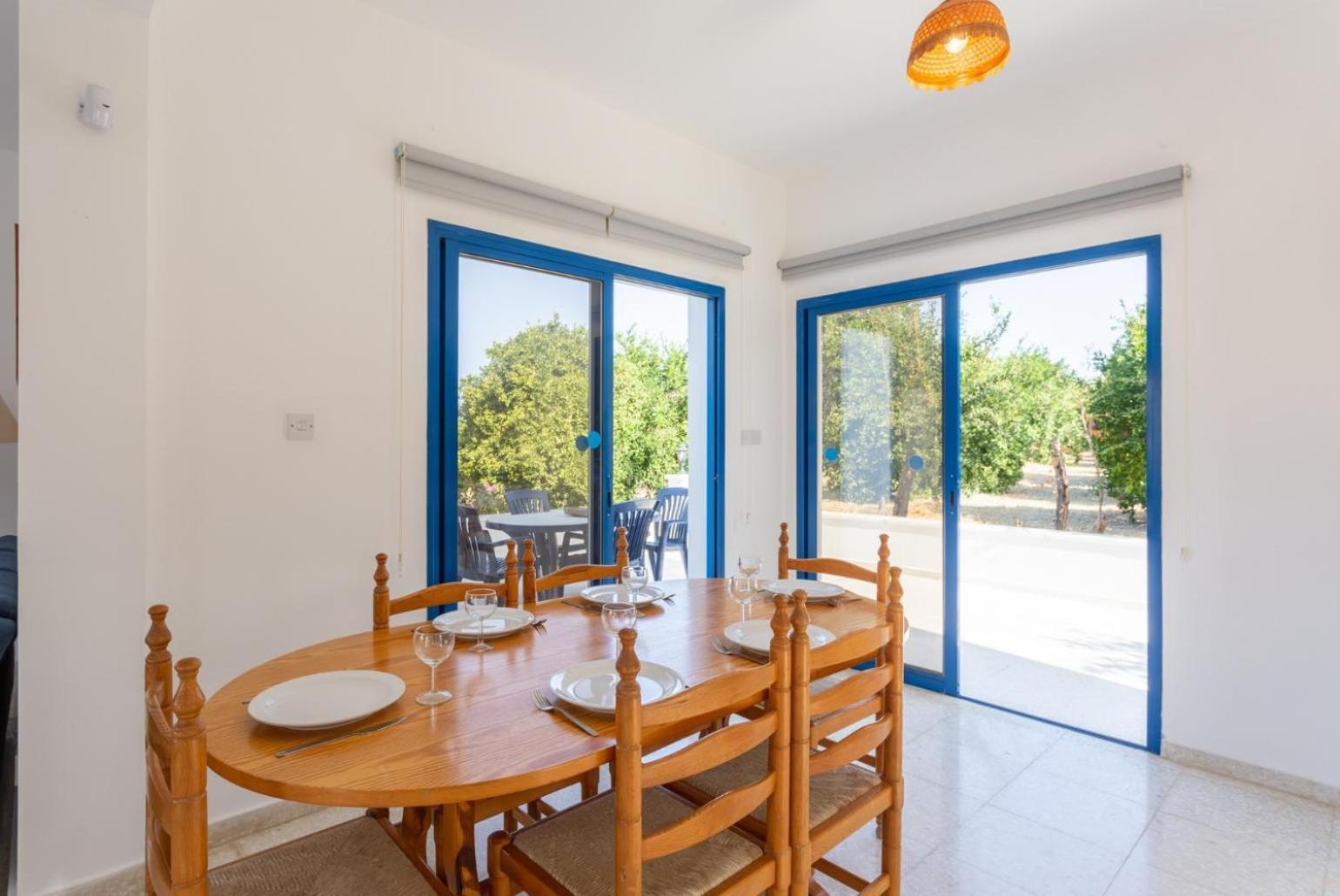 Villa Charoula Pente Paphos Exterior foto