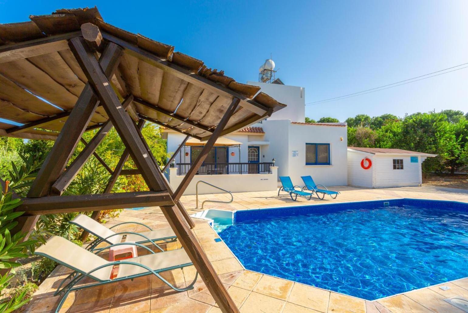 Villa Charoula Pente Paphos Exterior foto